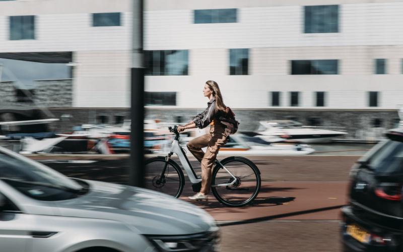 <p>Je bent op zoek naar een nieuwe fiets? Of je wilt weten welke fietsen er te koop zijn en wat daarbij voor jou van belang zou kunnen zijn. Dan zit je bij ons goed. Wij geven onze klanten graag&nbsp;advies voor de aanschaf van een fiets.&nbsp;Uiteraard geheel vrijblijvend.</p>
